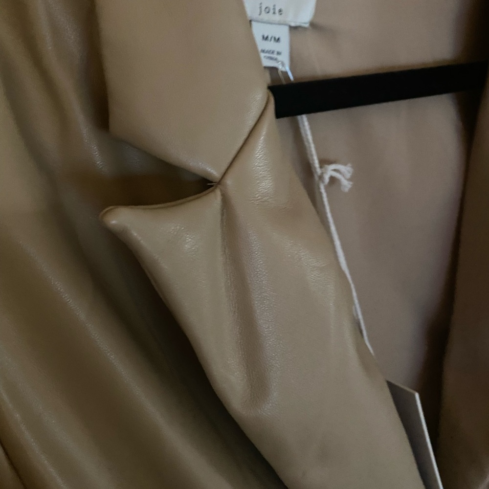 Faux leather blazer - Picture 7 of 8